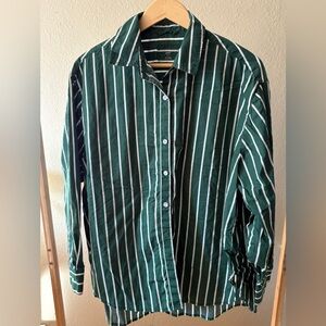 Aerie | Green & White Striped Button-Down | 100% Cotton | S Petite